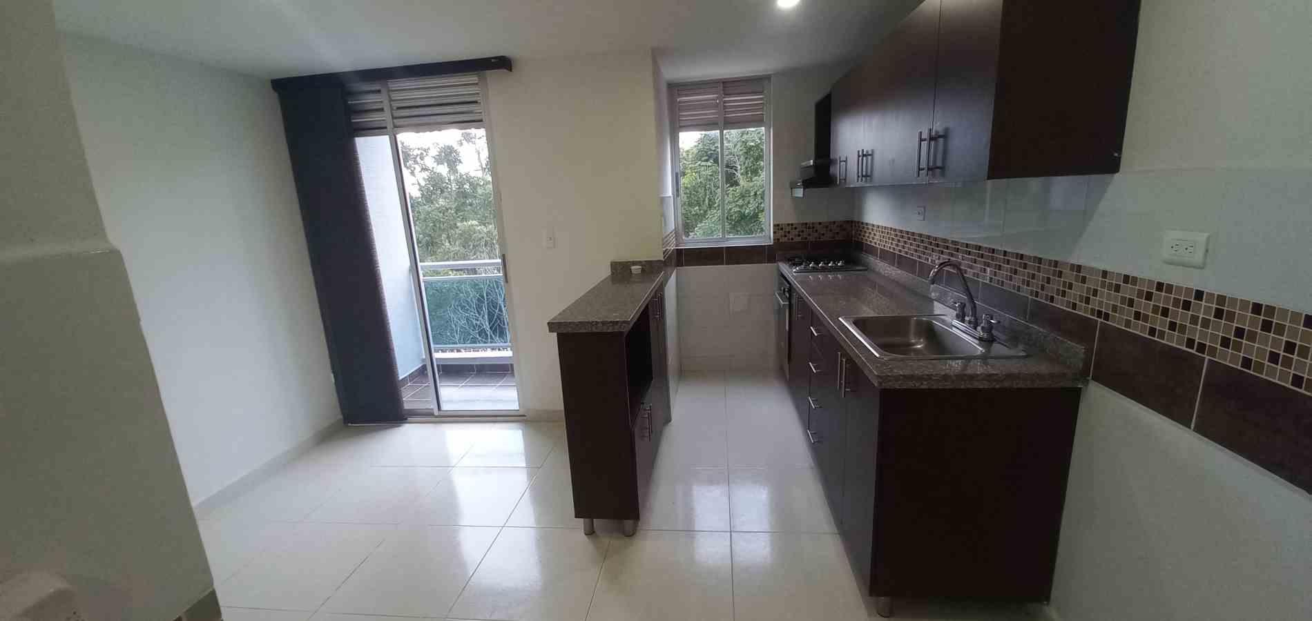 Apartamento en venta en Oro Negro, Armenia · foto 3 de 24