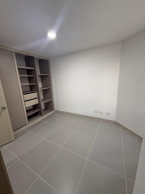 Apartamento de 3 alcobas en venta en Ciudad Jardin, Cali, 116 m² · foto 4 de 9