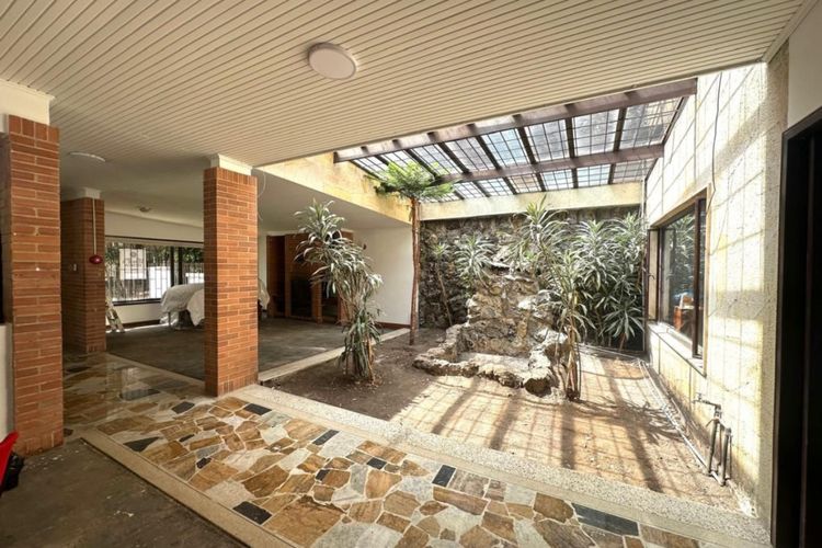 Apartamento de 4 alcobas en venta en Chicó Navarra, Bogotá, 400 m² · foto 2 de 7