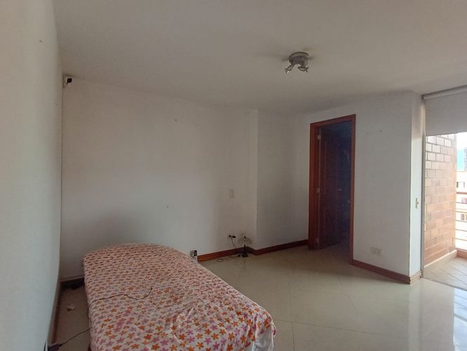 Apartamento de 3 alcobas en venta en Las Acacias, Medellín, 100 m² · foto 13 de 19