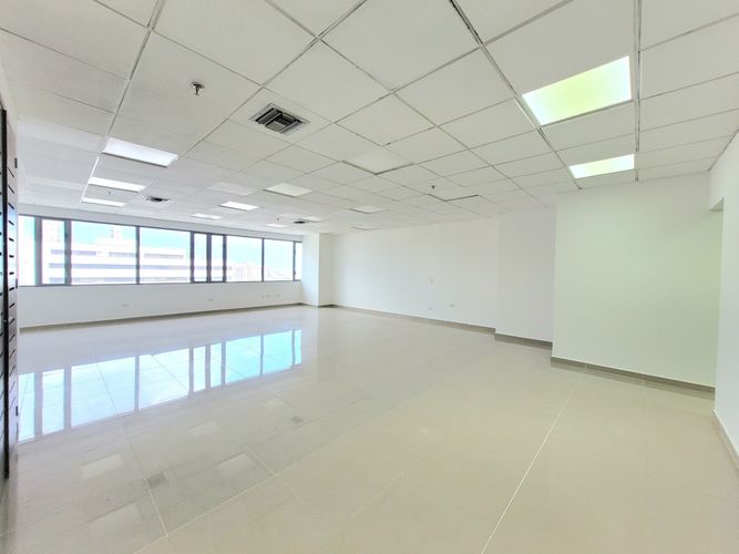 Oficina en arriendo en Villa Country, Barranquilla, 97 m² · foto 6 de 16