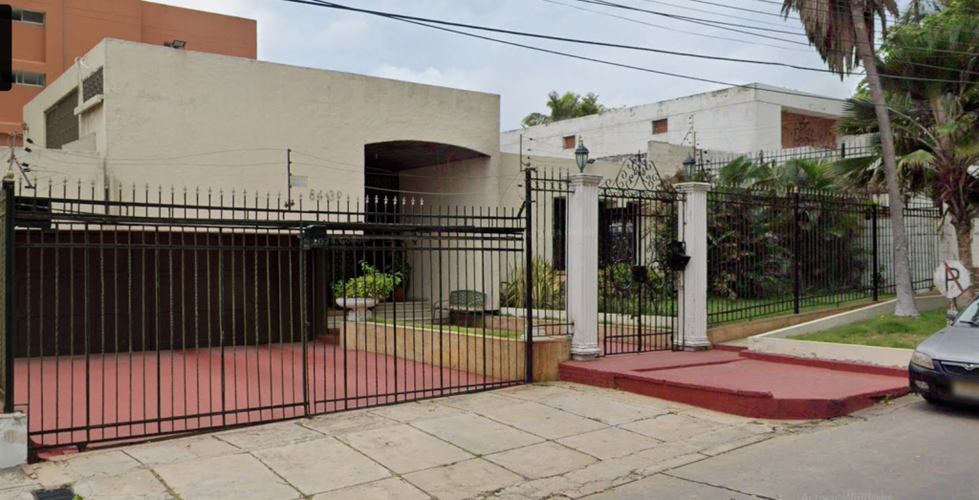 Casa en venta en Riomar, Barranquilla, 363 m² · foto 2 de 8