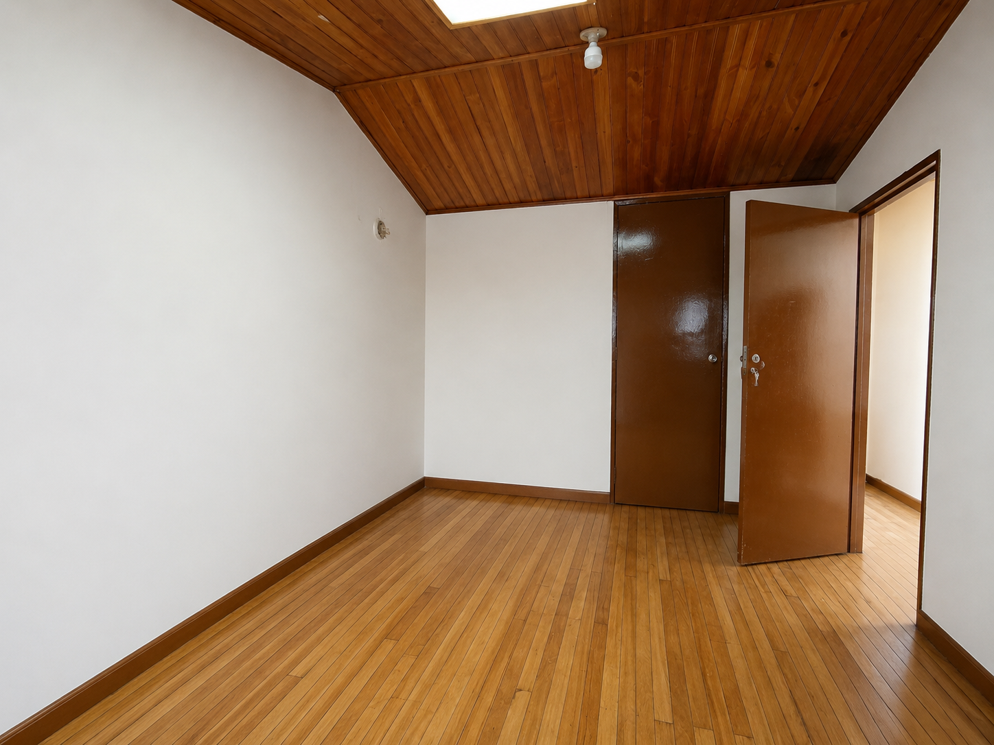 Casa en venta en Los Cerezos, Bogotá · foto 5 de 15