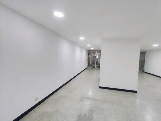 Local en arriendo en Bomboná No. 1, Medellín, 75 m² · foto 5 de 12