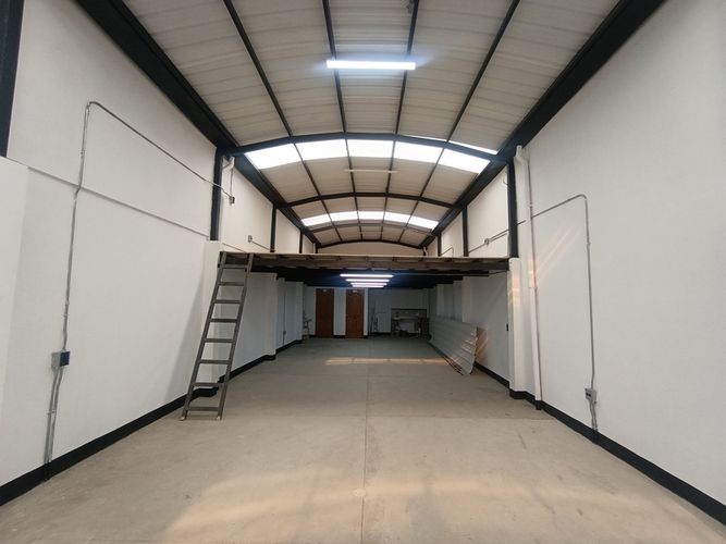 Bodega en arriendo en La Ceja, 210 m² · foto 3 de 13