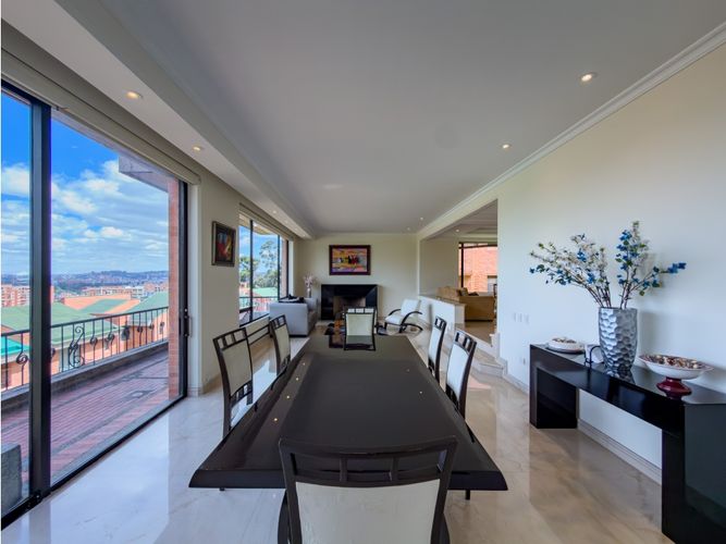Casa de 5 alcobas en venta en Bosque De Pinos, Bogotá, 520 m² · foto 9 de 24