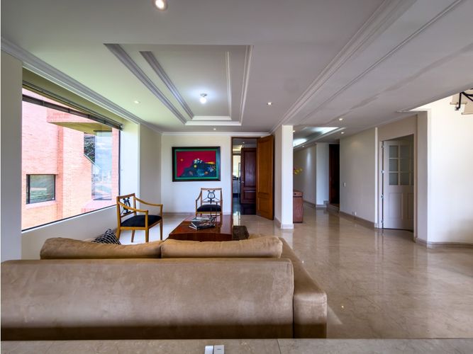 Casa de 5 alcobas en venta en Bosque De Pinos, Bogotá, 520 m² · foto 12 de 24