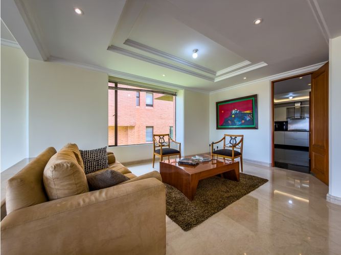 Casa de 5 alcobas en venta en Bosque De Pinos, Bogotá, 520 m² · foto 13 de 24