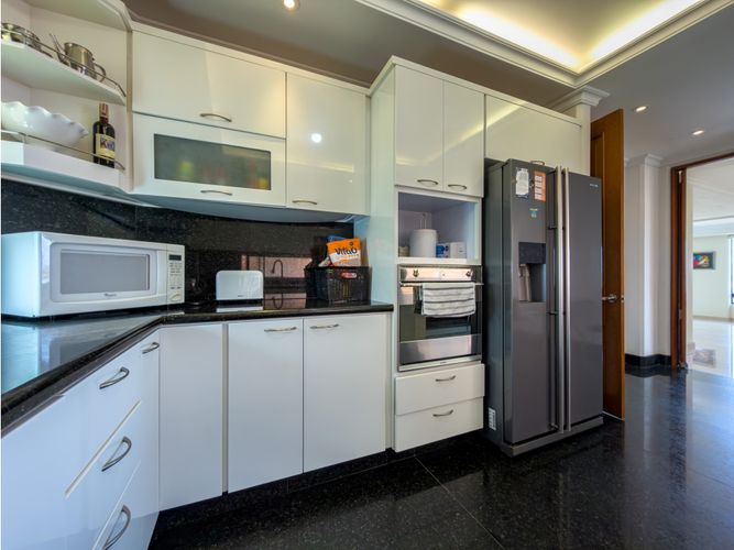 Casa de 5 alcobas en venta en Bosque De Pinos, Bogotá, 520 m² · foto 16 de 24