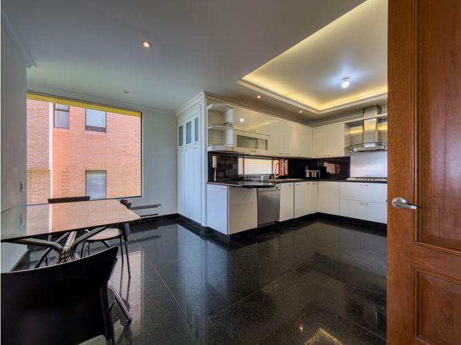 Casa de 5 alcobas en venta en Bosque De Pinos, Bogotá, 520 m² · foto 17 de 24
