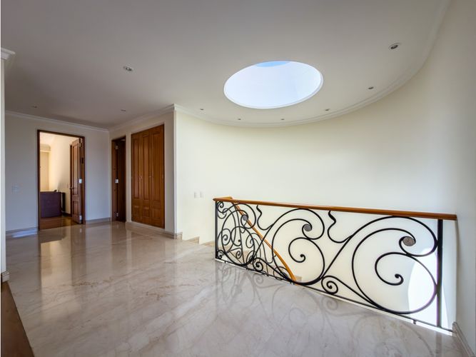 Casa de 5 alcobas en venta en Bosque De Pinos, Bogotá, 520 m² · foto 21 de 24