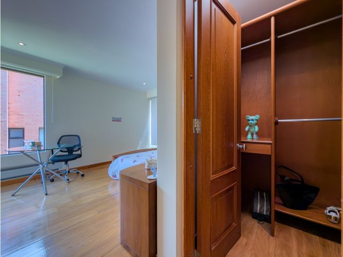 Casa de 5 alcobas en venta en Bosque De Pinos, Bogotá, 520 m² · foto 24 de 24