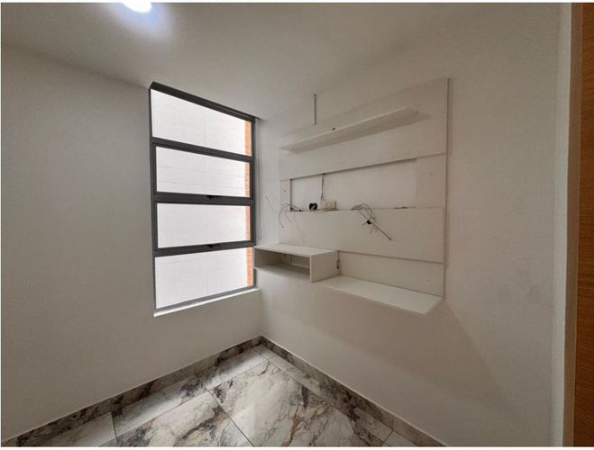 Apartamento de 3 alcobas en venta en Loma De Las Brujas, Envigado, 134 m² · foto 10 de 19