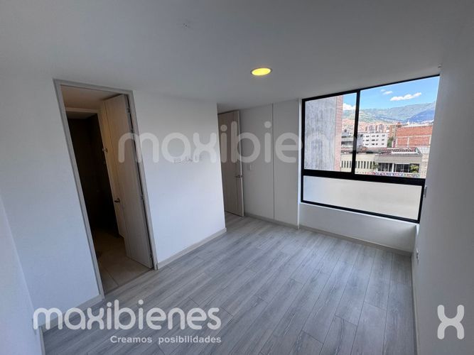 Apartamento de 3 alcobas en arriendo en Los Colores, Medellín, 65 m² · foto 5 de 21