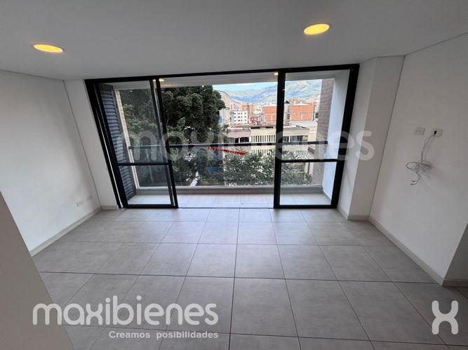 Apartamento de 3 alcobas en arriendo en Los Colores, Medellín, 65 m² · foto 6 de 21