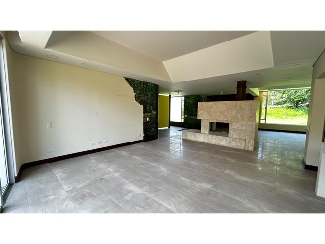 Casa de 4 alcobas en venta en So�Adora, El Carmen de Viboral, 498 m² · foto 19 de 20