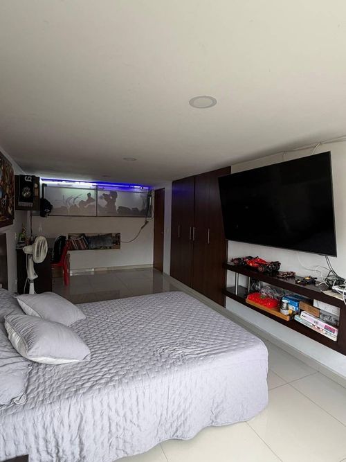 Casa de 4 alcobas en venta en Lagos Del Cacique, Bucaramanga, 198 m² · foto 8 de 9
