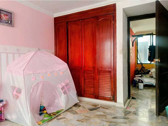 Apartamento de 3 alcobas en venta en San Vicente, Cali, 188 m² · foto 3 de 12