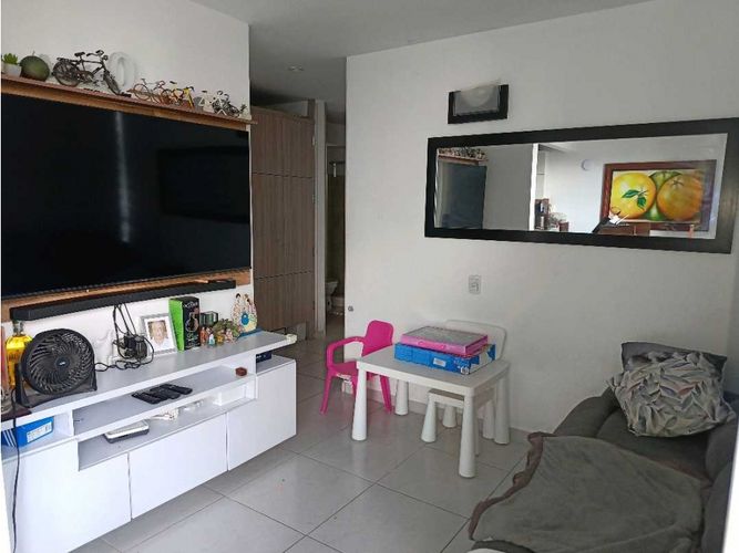 Apartamento en venta en Torres De Confandi, Cali · foto 9 de 23