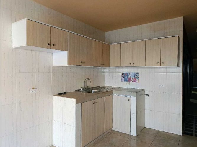 Casa de 15 alcobas en venta en El Rodeo, Cali, 300 m² · foto 12 de 24