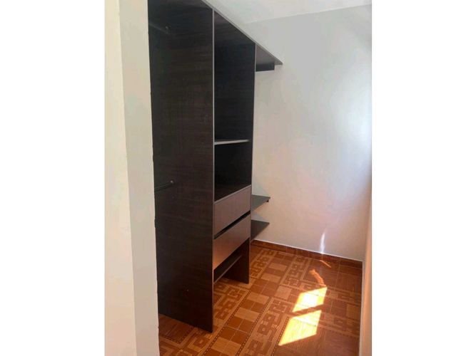 Apartamento de 2 alcobas en venta en El Carmelo, Candelaria, 50 m² · foto 2 de 9