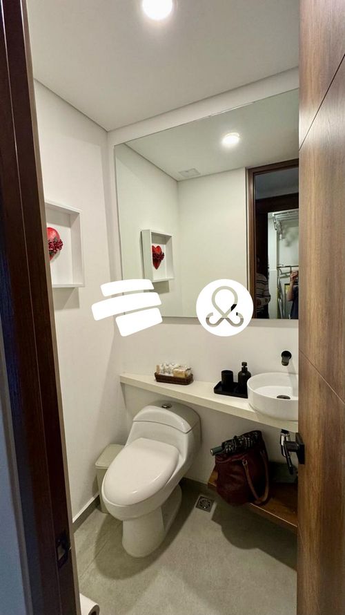 Apartamento de 2 alcobas en venta en El Poblado, Medellín, 95 m² · foto 8 de 16