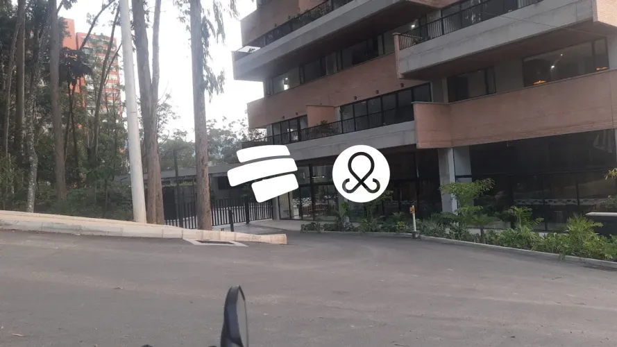 Apartamento de 2 alcobas en venta en El Poblado, Medellín, 95 m² · foto 16 de 16