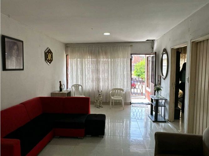 Casa de 6 alcobas en venta en La Floresta, Cali, 250 m² · foto 14 de 19