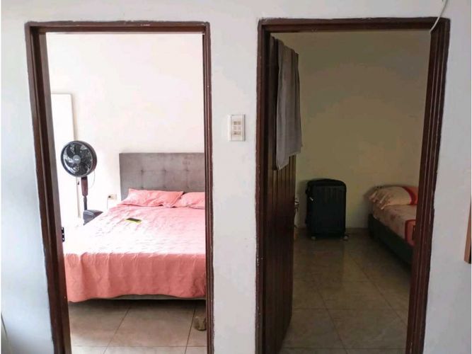Casa de 9 alcobas en venta en Ciudad Pacífica, Cali, 250 m² · foto 5 de 9