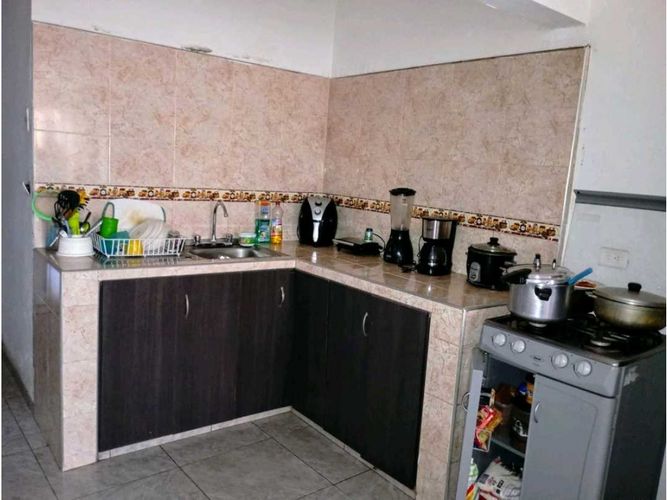 Casa de 9 alcobas en venta en Ciudad Pacífica, Cali, 250 m² · foto 8 de 9
