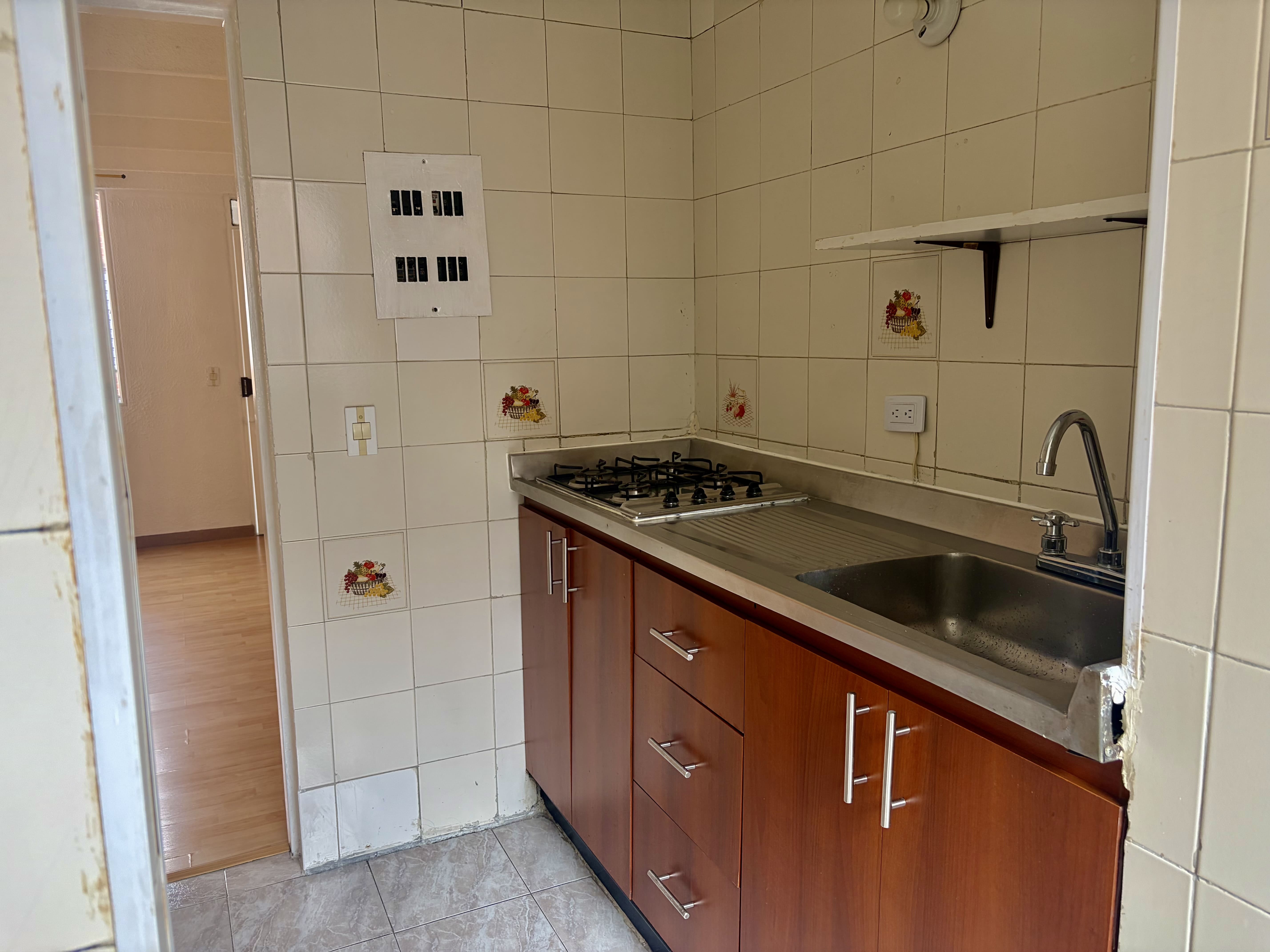 Apartamento en venta en Centro Comercial Portal 80, Bogotá · foto 4 de 24