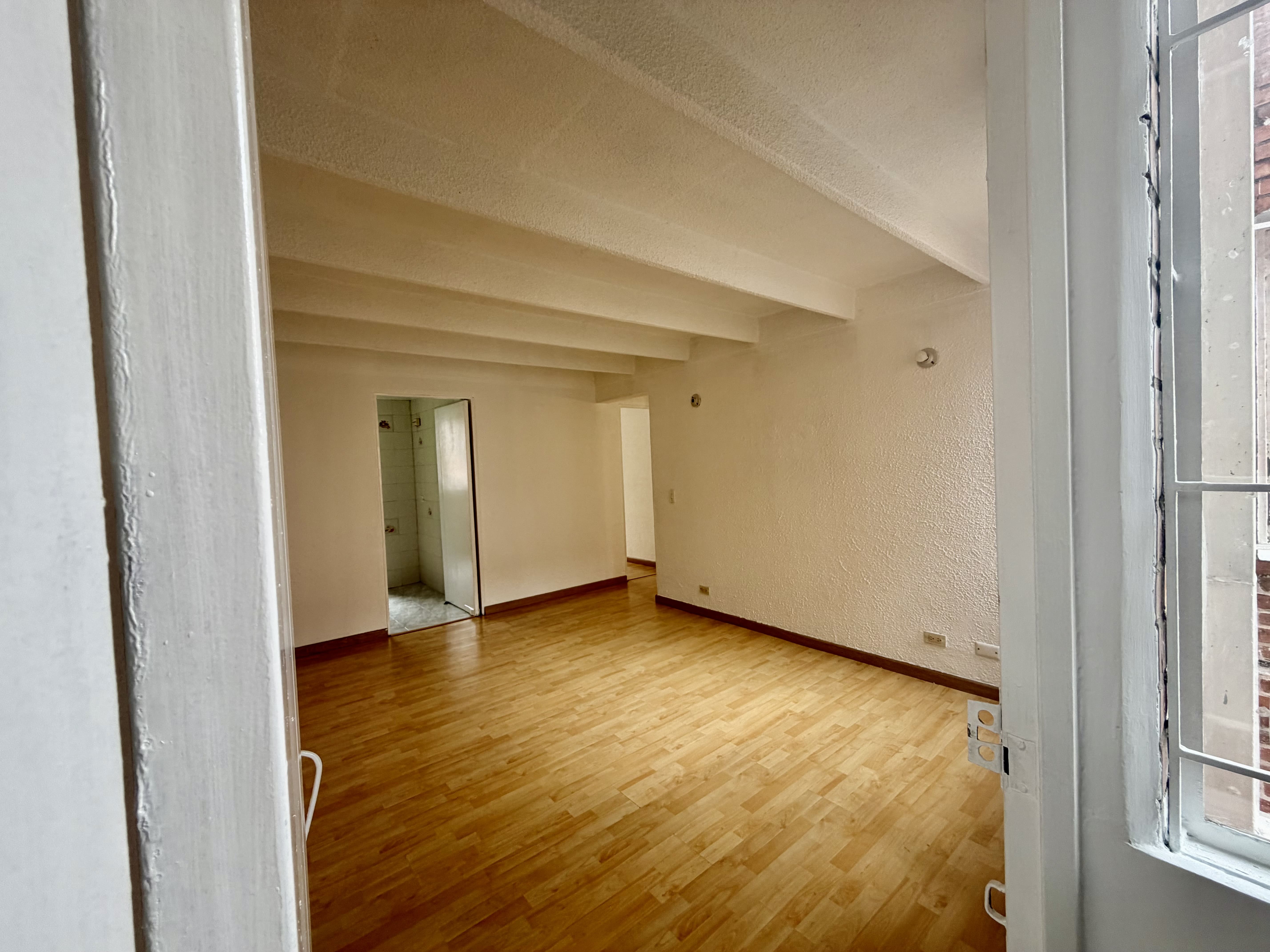Apartamento en venta en Centro Comercial Portal 80, Bogotá · foto 5 de 24