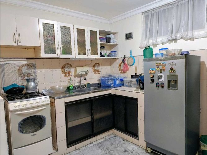 Casa de 3 alcobas en venta en Obrero, Cali, 83 m² · foto 3 de 5