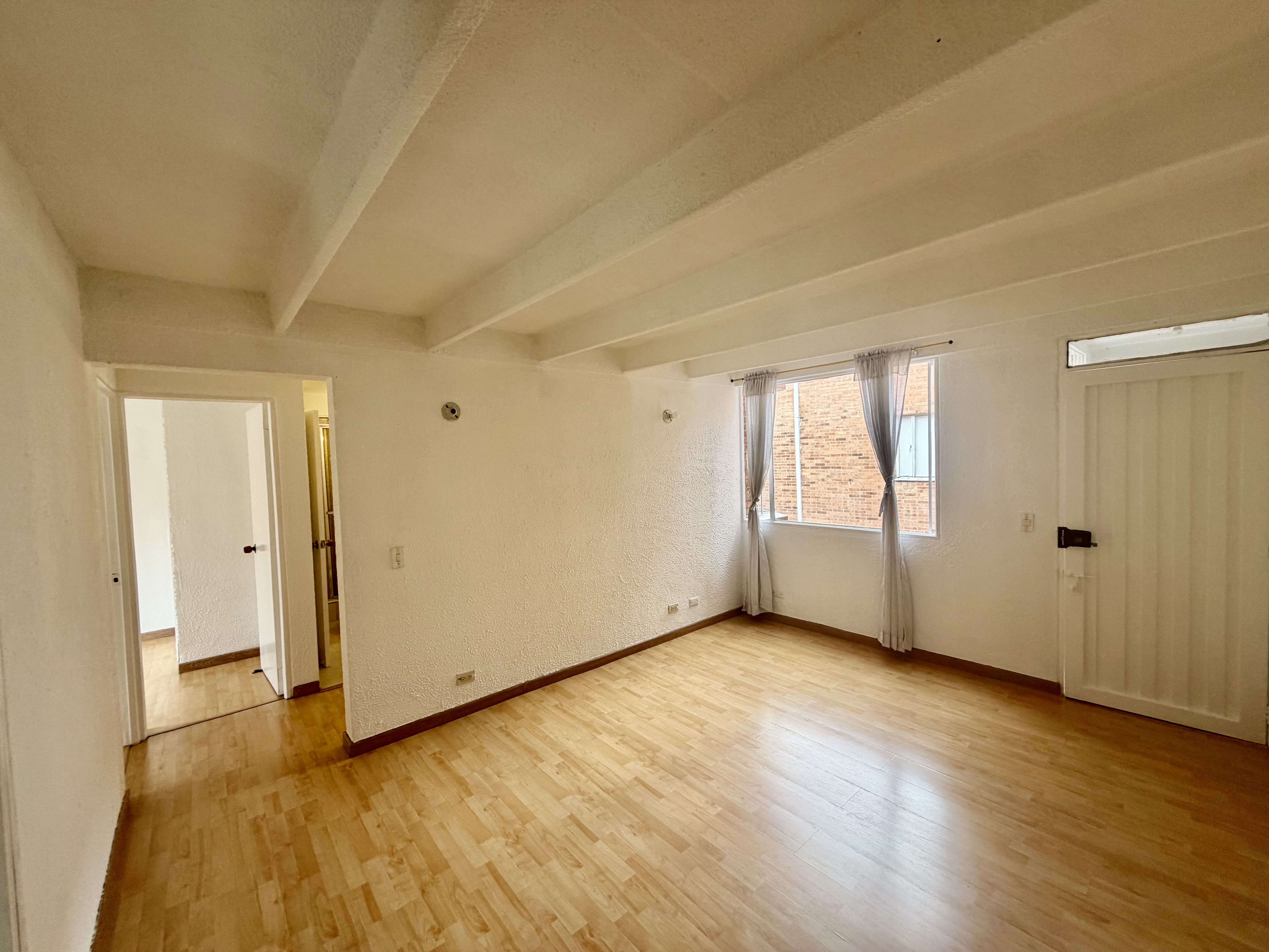 Apartamento en venta en Centro Comercial Portal 80, Bogotá · foto 7 de 24