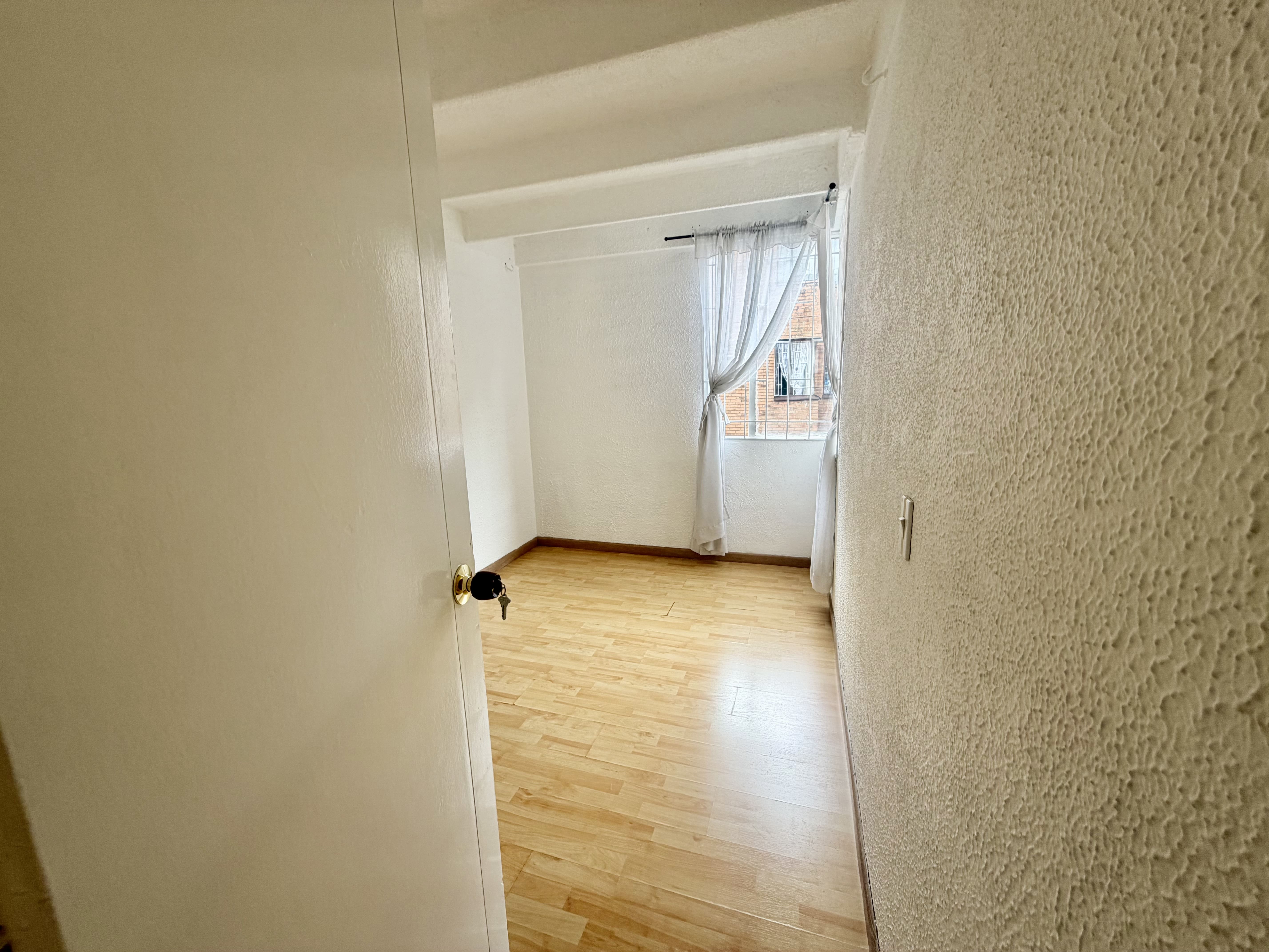 Apartamento en venta en Centro Comercial Portal 80, Bogotá · foto 13 de 24
