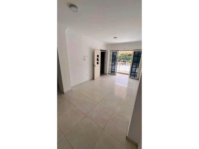 Edificio en venta en Ciudad Cordoba, Cali, 550 m² · foto 3 de 7