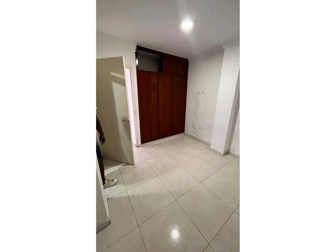 Edificio en venta en Ciudad Cordoba, Cali, 550 m² · foto 7 de 7