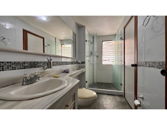 Apartamento de 4 alcobas en venta en Cabecera Del Llano, Bucaramanga, 235 m² · foto 24 de 24