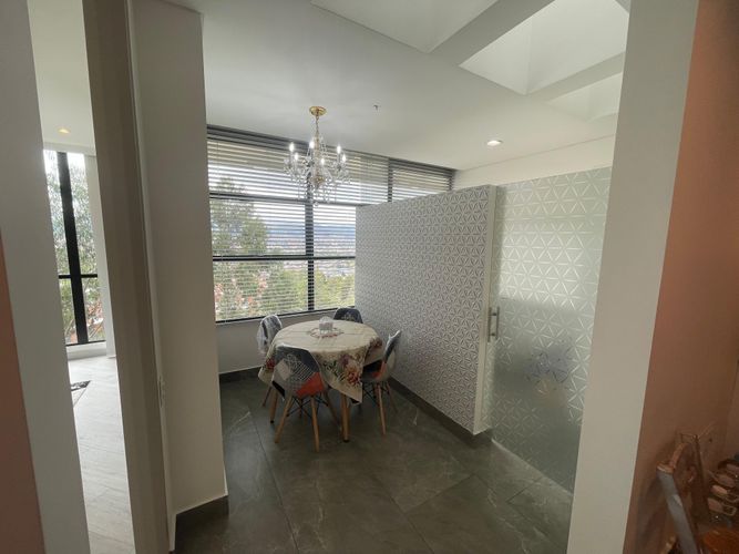 Apartamento de 3 alcobas en venta en Cerros De Suba, Bogotá, 245 m² · foto 11 de 12