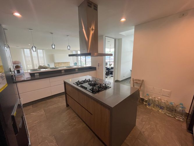 Apartamento de 3 alcobas en venta en Cerros De Suba, Bogotá, 245 m² · foto 12 de 12