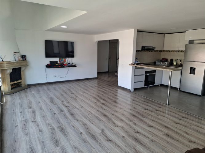 Apartamento en venta en Cedritos, Bogotá · foto 6 de 18