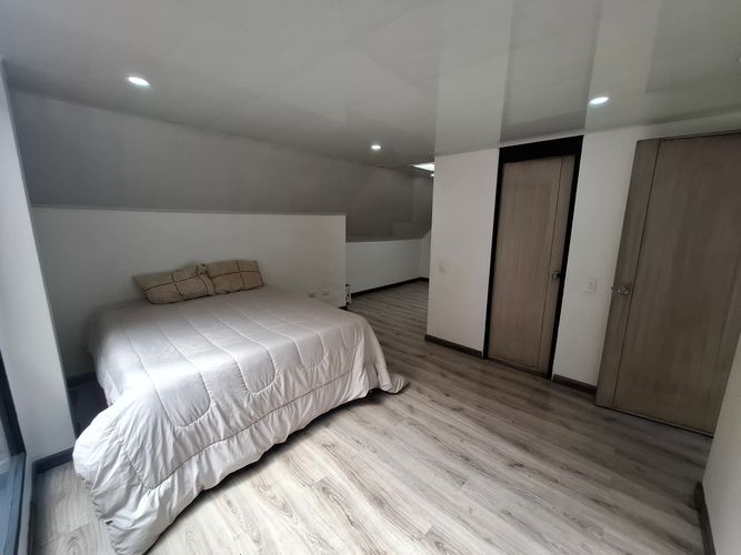 Apartamento en venta en Cedritos, Bogotá · foto 7 de 18