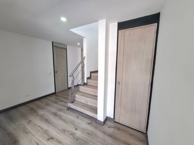 Apartamento en venta en Cedritos, Bogotá · foto 9 de 18