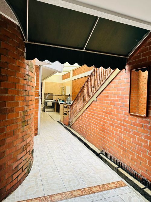 Casa de 5 alcobas en venta en El Ingenio, Cali, 400 m² · foto 6 de 24