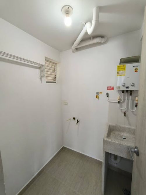 Apartamento de 2 alcobas en arriendo en Pan De Azucar, Sabaneta, 72 m² · foto 9 de 18