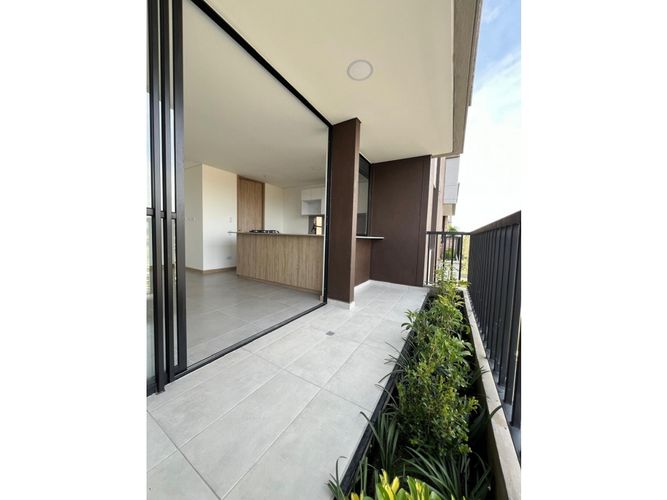 Apartamento de 2 alcobas en venta en Rionegro, 65 m² · foto 4 de 14
