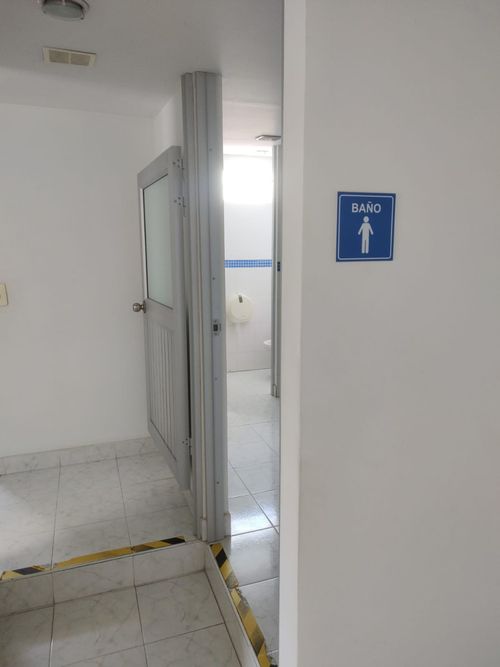 Oficina en arriendo en Ciudad Jardin, Cali, 26 m² · foto 18 de 19
