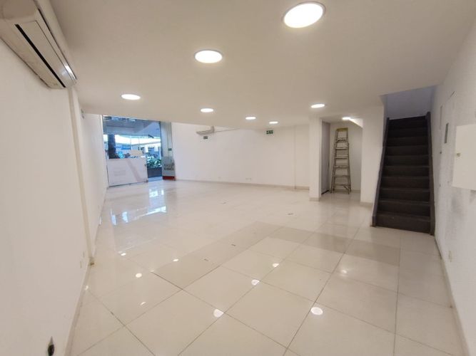 Local en arriendo en Unicentro Cali, Cali, 118 m² · foto 4 de 14