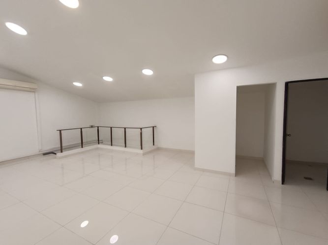 Local en arriendo en Unicentro Cali, Cali, 118 m² · foto 10 de 14