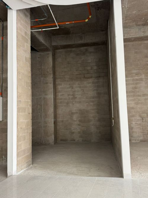 Local en arriendo en La América, Medellín, 30 m² · foto 5 de 11